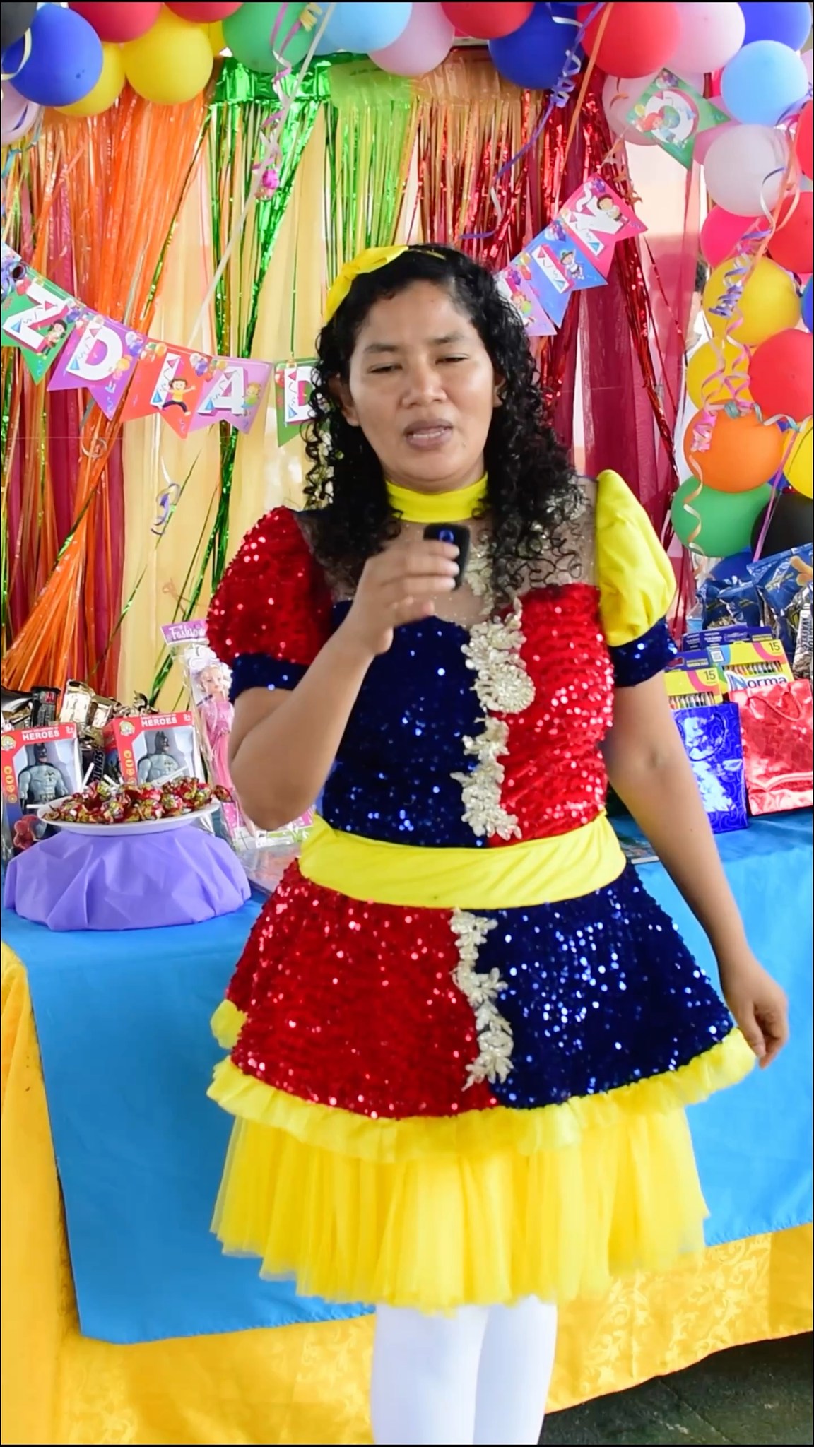 San Carlos celebró el Día del Niño con alegría en su polideportivo parroquial