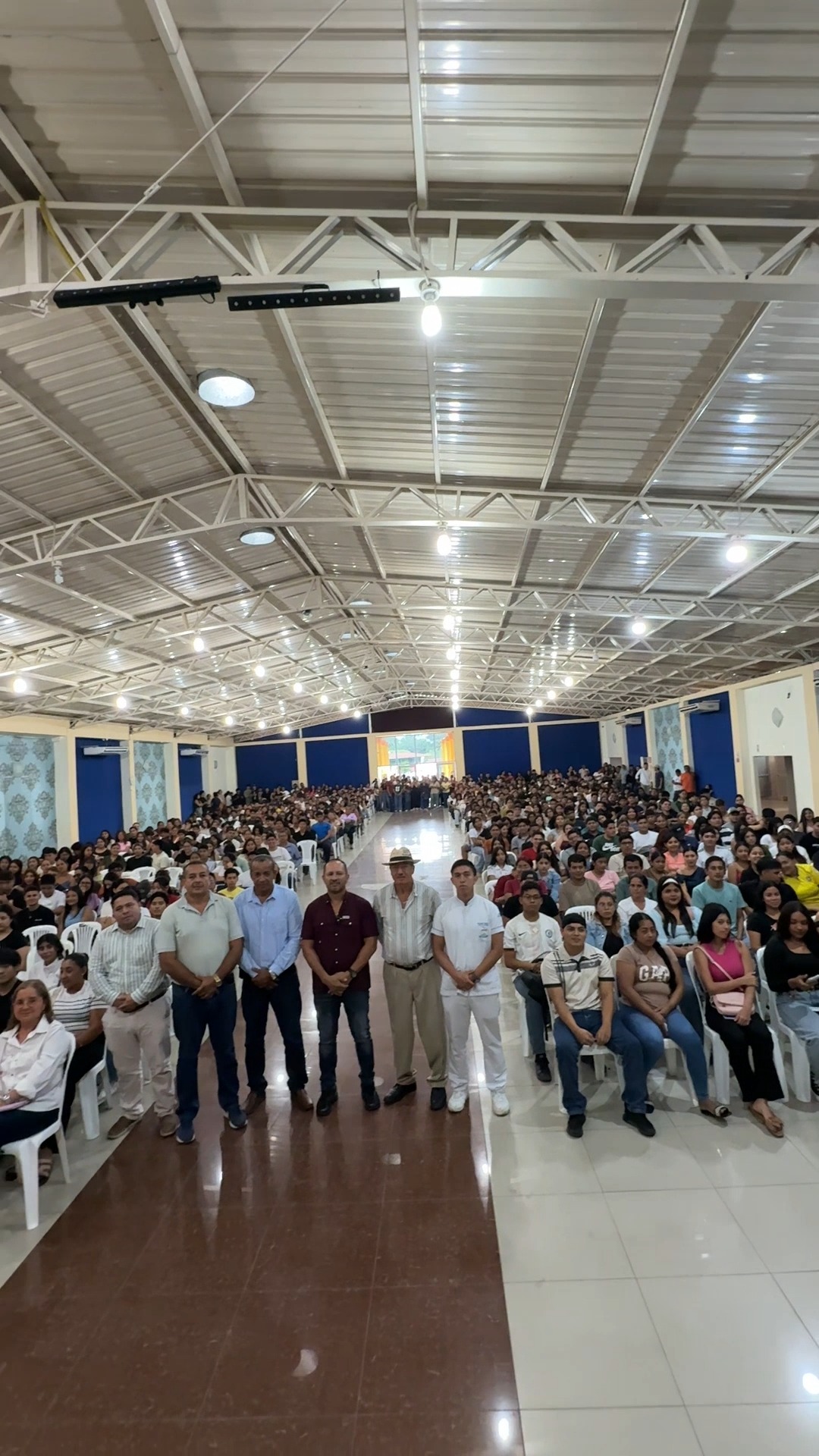 Más de 1.000 estudiantes de Naranjal pagan el 50% del pasaje con nuevo convenio