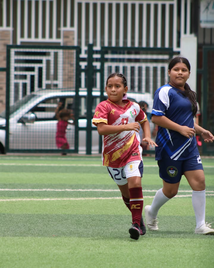 Copa Estudia y Juega 2026: Naranjal celebra el talento femenino con semifinales emocionantes