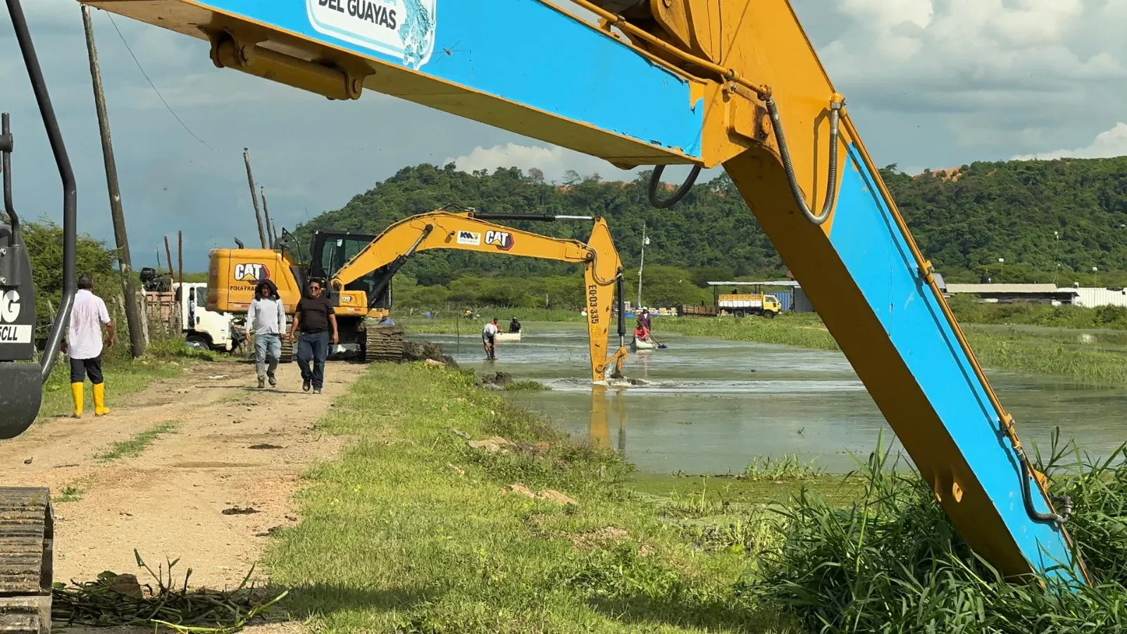 Convoy del Cuidado atendió a vulnerables en La Nueva Naranjal por alertas rojas