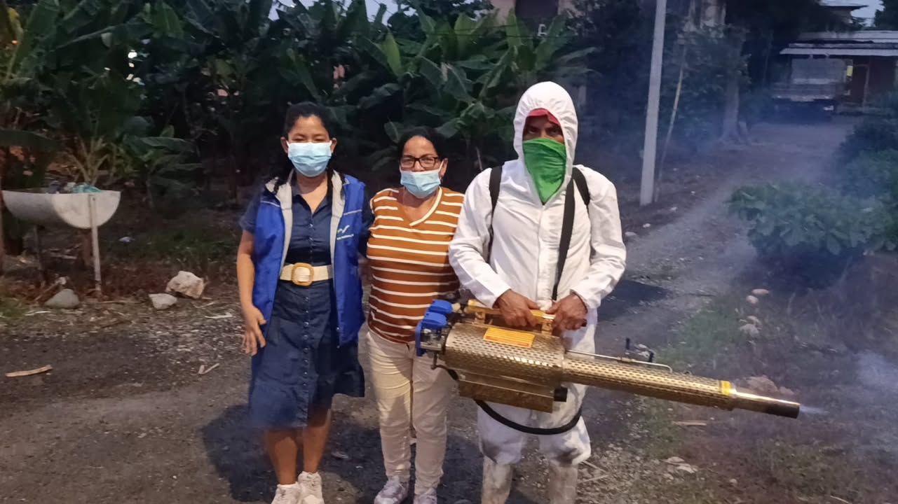 GAD San Carlos intensifica fumigación contra el dengue en recintos rurales de Naranjal