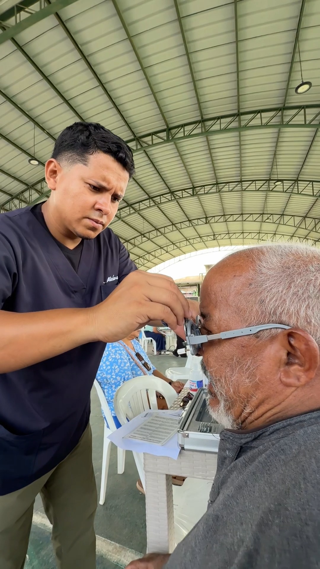 Brigada oftalmológica gratuita llegó a Jesús María con lentes y exámenes