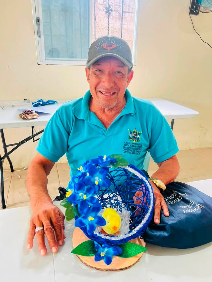 Adultos mayores de Santa Rosa de Flandes demuestran creatividad con talleres artesanales