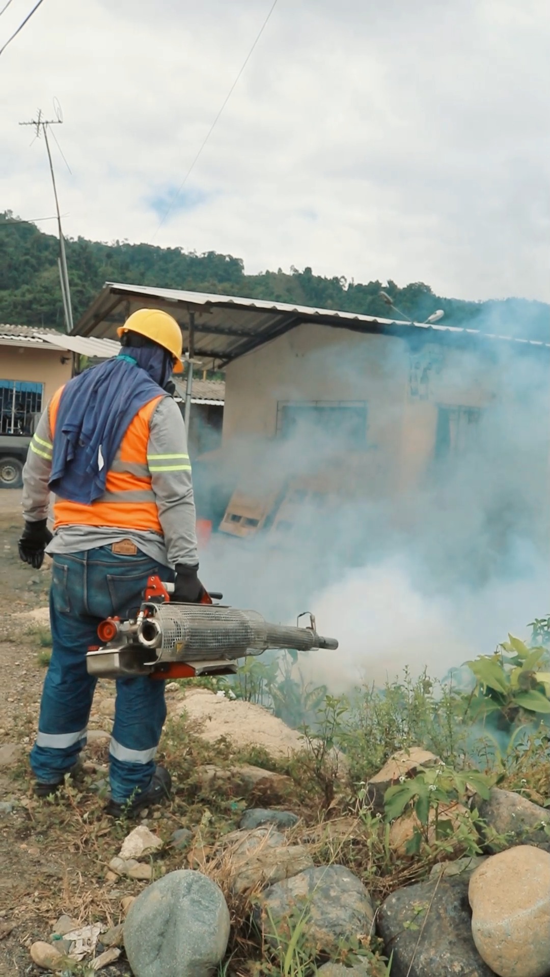 Naranjal fortalece la salud pública con jornada de fumigación coordinada